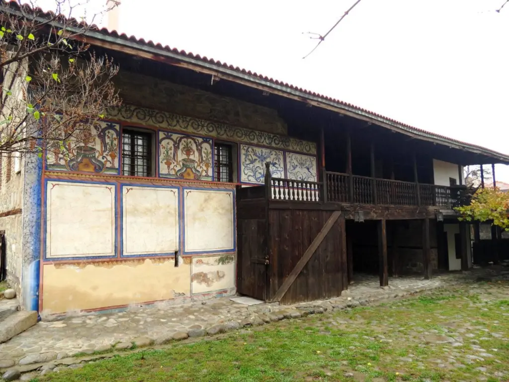 Веляновата къща