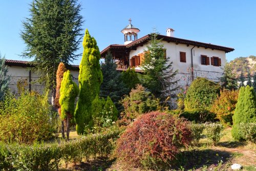 Изглед към Роженски манастир | Lucky Bansko