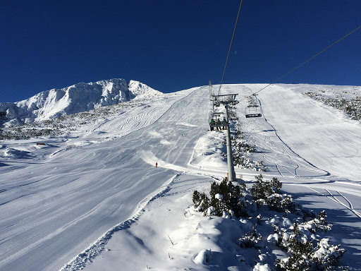 Ski slope in the Pirin mountain