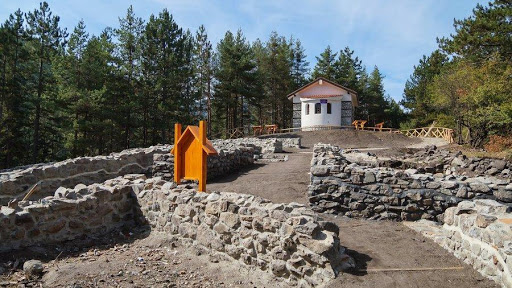 Călătorie în orașul fără nume | Lucky Bansko