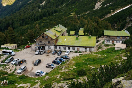 Adăposturi în muntele Pirin