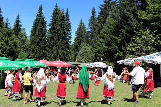 Tradiții în pădurile Pirin