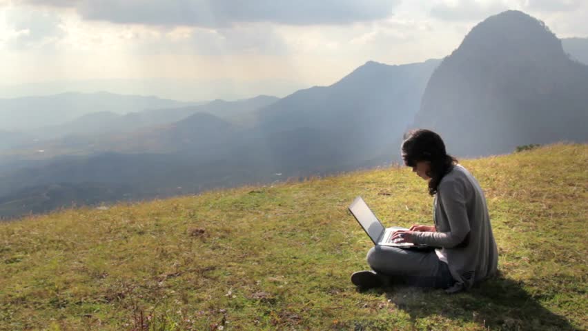 MOUNTAIN_LAPTOP | Lucky Bansko
